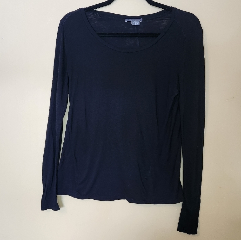 VINCE. Long Sleeve black top Size XS